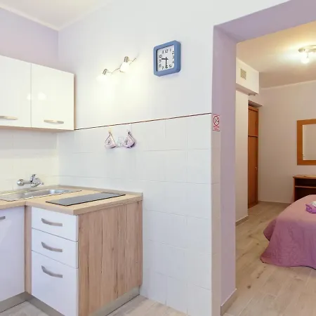 Guest house Marta By Rent Istria