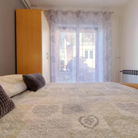 Marta By Rent Istria Guest house