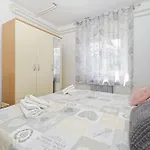 Pensionat Marta By Rent Istria