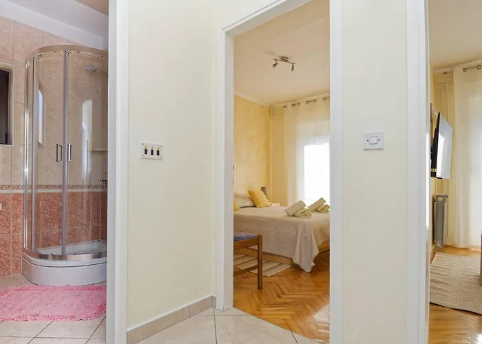 Marta By Rent Istria Pensión 3*
